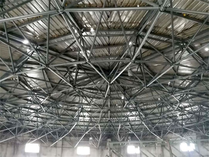 云浮洗煤厂蓄水池网架